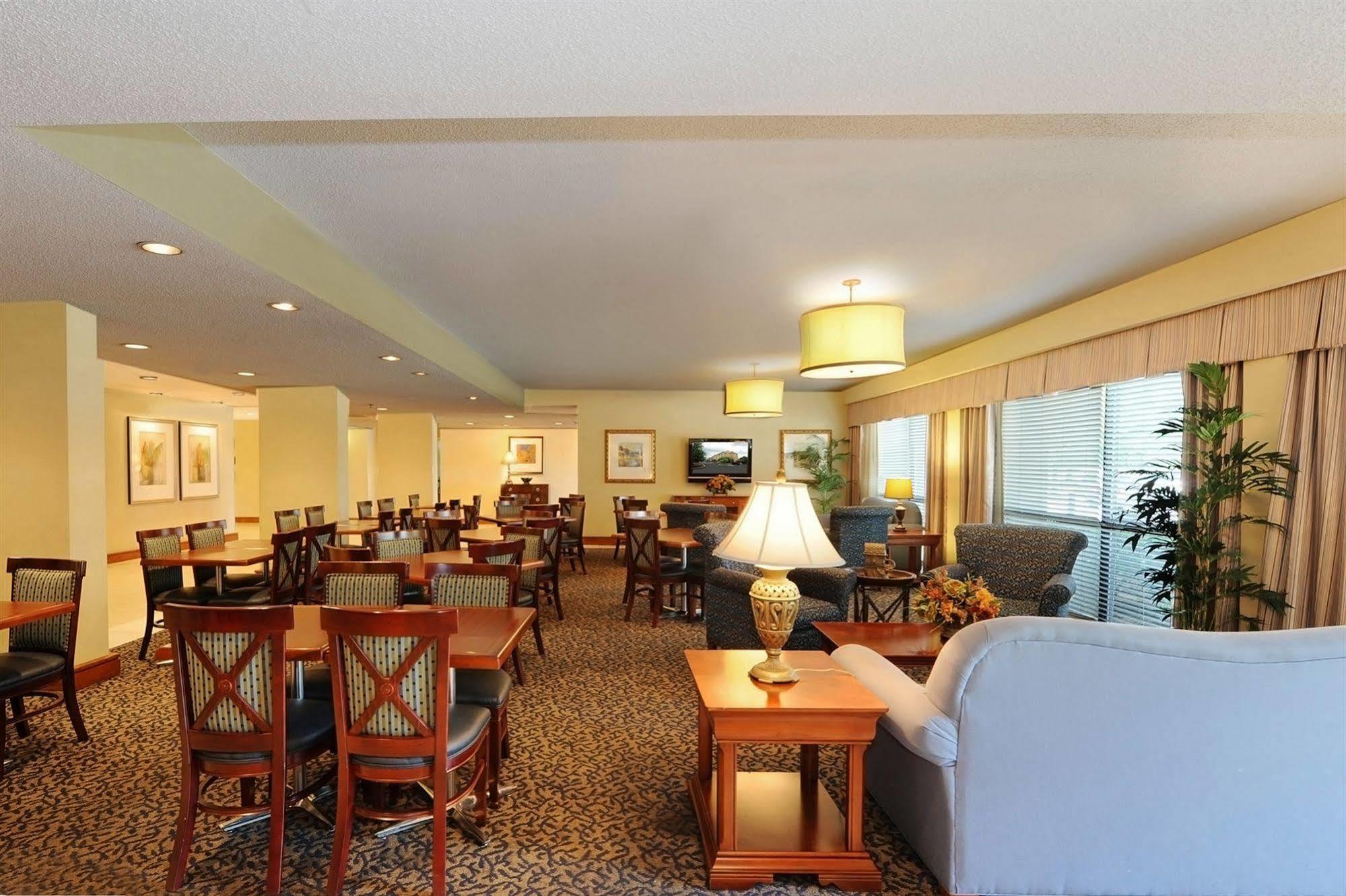 Hampton Inn Hotel Atlanta-Southlake Morrow Restoran fotoğraf